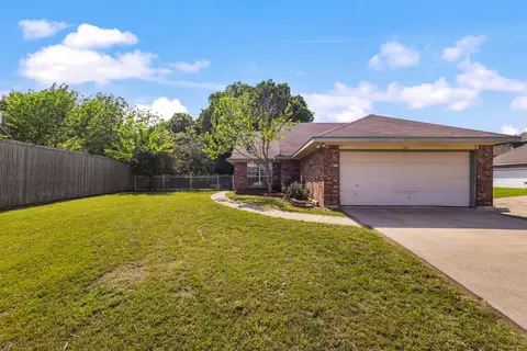 1137 Garden Trl, Mesquite, TX 75149
