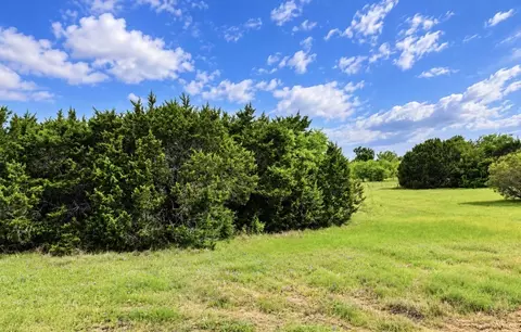 8356 Bruntsfield Loop Dr, Cleburne, TX 76033