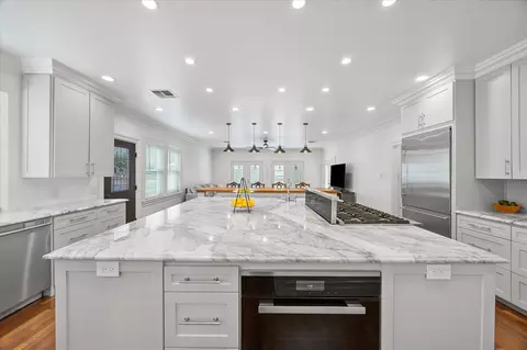 726 Griffith Ave, Terrell, TX 75160