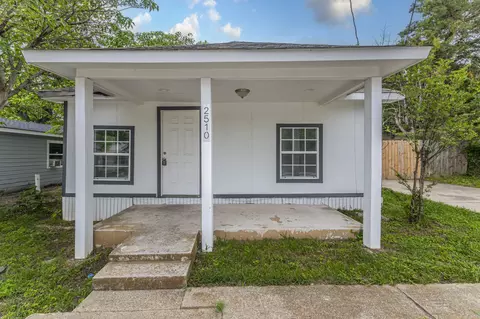 2510 Wilhurt Ave, Dallas, TX 75216