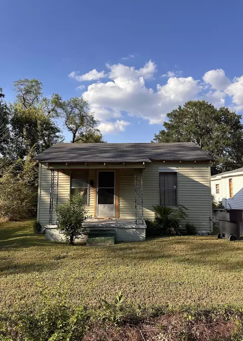 3924 Miles St, Shreveport, LA 71109