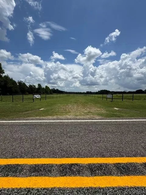 2852 Fm 312, Winnsboro, TX 75494
