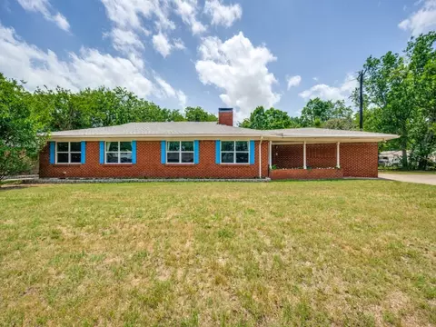 1825 Emery St, Denton, TX 76201