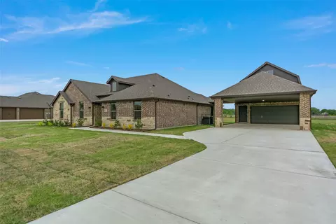 Exterior - 18310 Chippewa Ct, Terrell, TX 75160 photo 3 of 7