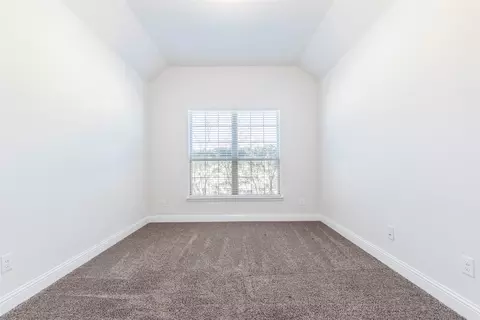 Bedroom - 824 Parkside Dr, Argyle, TX 76226 photo 4 of 4
