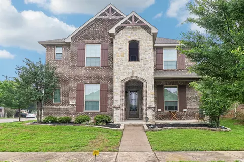 7104 Chelsea Dr, North Richland Hills, TX 76180