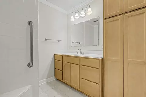 Bath - 2104 Wainwright Ct, Longview, TX 75605 photo 1 of 5