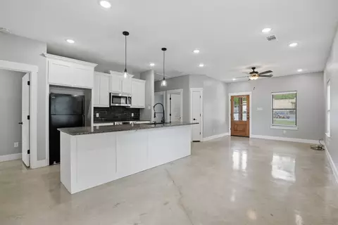 Other - 738 E Sears St, Denison, TX 75021 photo 3 of 5