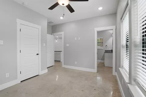 Bedroom - 738 E Sears St, Denison, TX 75021 photo 4 of 10