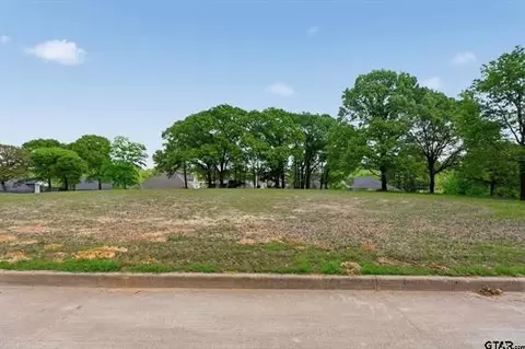 2473 Wellington Trce, Tyler, TX 75709