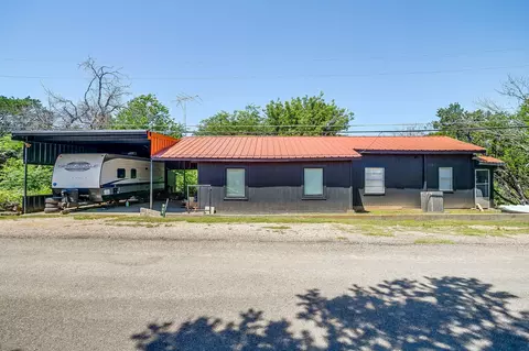 163 Giant Cedar Trl, Whitney, TX 76692