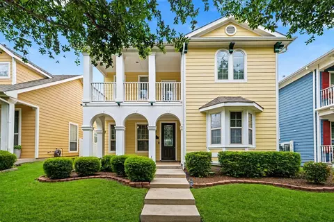 1229 Hayden Ln, Savannah, TX 76227