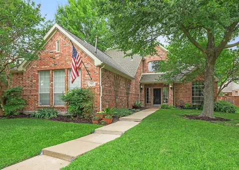 800 Coralberry Dr, Mckinney, TX 75072