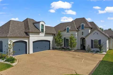 601 Dumaine Dr, Bossier City, LA 71111
