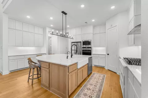 Kitchen - 3917 Linear Dr, Prosper, TX 75078 photo 6 of 6