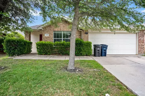 12152 Tacoma Ridge Dr, Fort Worth, TX 76244