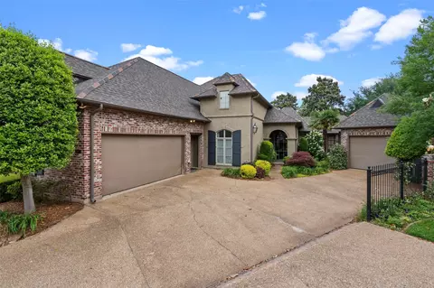 108 Calais Ct, Bossier City, LA 71111