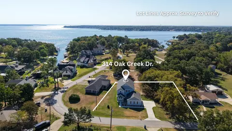314 Oak Creek Dr, Tool, TX 75143