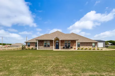 388 Hidden Meadow Trl, Leonard, TX 75452