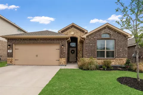 196 Tanager Dr, Rhome, TX 76078