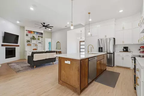 Kitchen - 134 Gulfstream, Abilene, TX 79602 photo 2 of 3