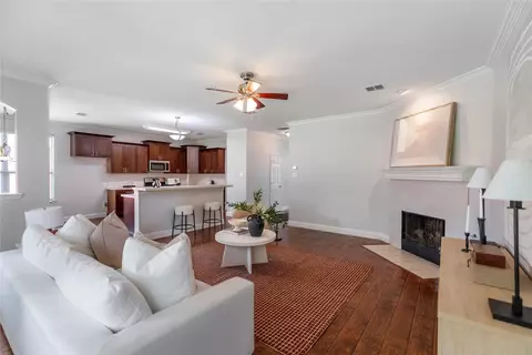 5009 Bay View Dr, Fort Worth, TX 76244