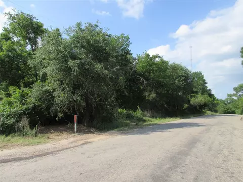 00 Cr 106, Marlin, TX 76661