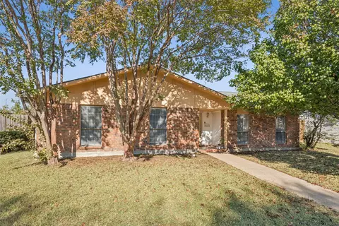 3113 Ridgemoor Dr, Garland, TX 75044