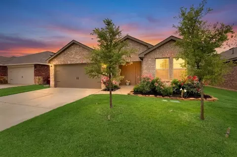 2122 Berrywood Dr, Royse City, TX 75189