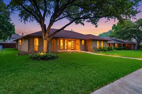 905 Bromwich St, Garland, TX 75040