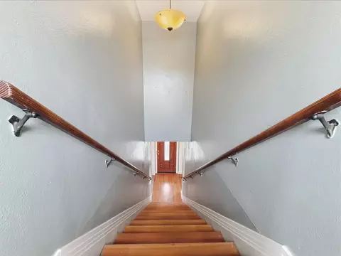 Entry Way - 609 E Main St, Hamilton, TX 76531 photo 4 of 4