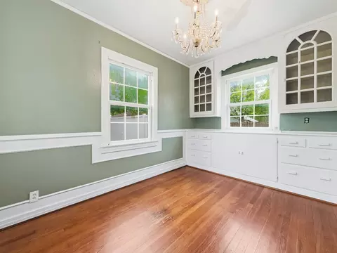Dining - 609 E Main St, Hamilton, TX 76531 photo 1 of 1