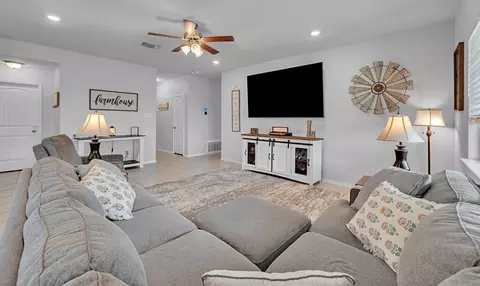 Living - 11108 Beckon Fls, Waco, TX 76708 photo 2 of 2