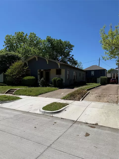 3020 Willing Ave, Fort Worth, TX 76110