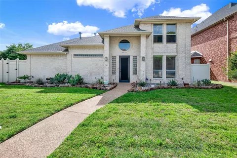 910 Lahinch Cir, Richardson, TX 75081