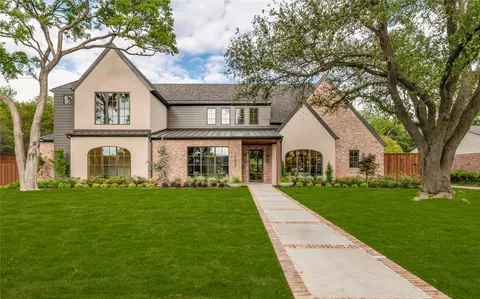 10940 Snow White Dr, Dallas, TX 75229