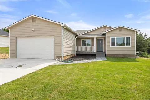 5908 Collins Ct, Granbury, TX 76048