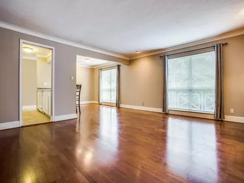 5937 E University Blvd #227, Dallas, TX 75206