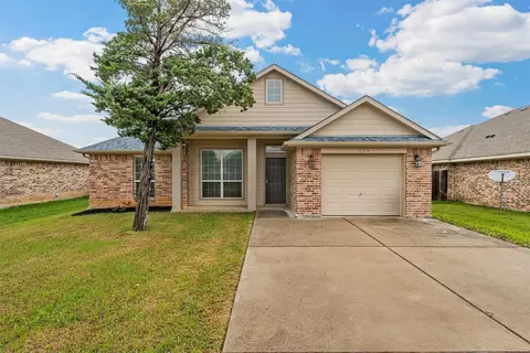 204 Hawk Rdg, Lacy Lakeview, TX 76705