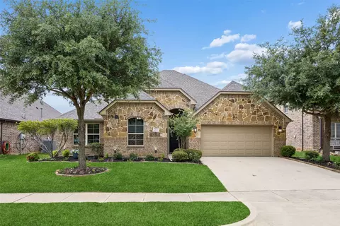 217 Hawks Ridge Trl, Burleson, TX 76028