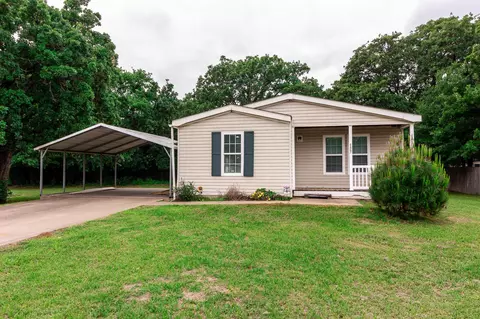 133 Tres Lagos Blvd, Gun Barrel City, TX 75156