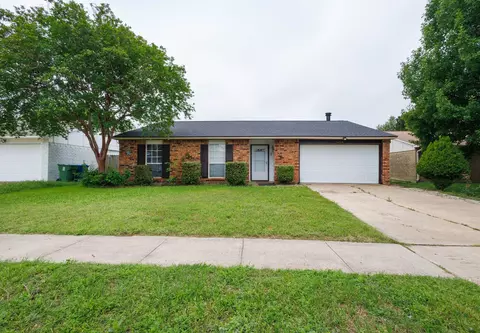 5208 Knox Dr, The Colony, TX 75056