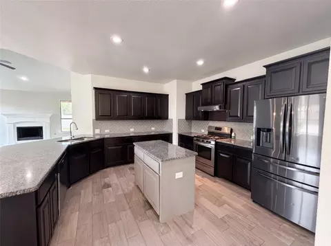 Kitchen - 1501 Bunting Dr, Argyle, TX 76226 photo 1 of 4