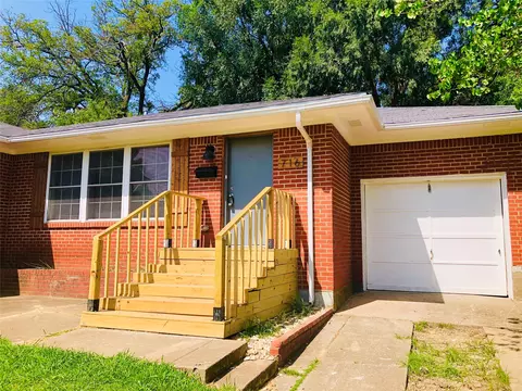 716 Kessler Blvd, Sherman, TX 75092