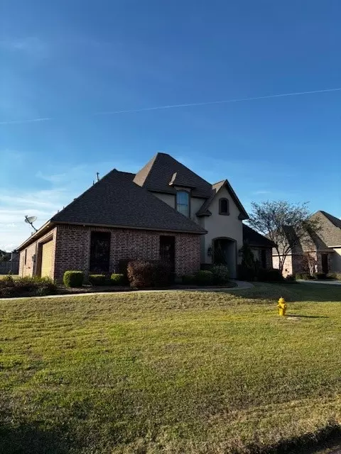2837 Sunrise Pt, Haughton, LA 71037