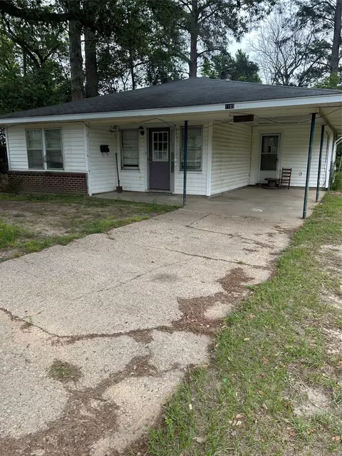 1102 Bonnie Ln, Minden, LA 71055