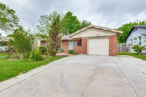 718 Susan Dr, Arlington, TX 76010