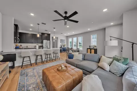 7549 Reis Ln, North Richland Hills, TX 76182