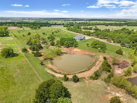 151 Faulkner Rd, Sunset, TX 76270