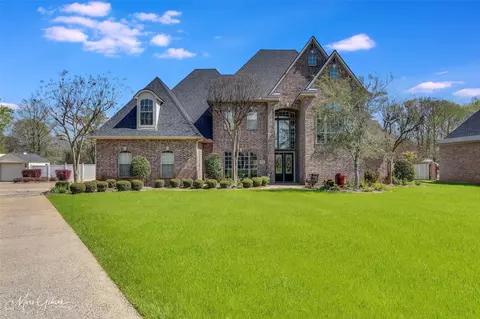 412 Clover Ln, Bossier City, LA 71112